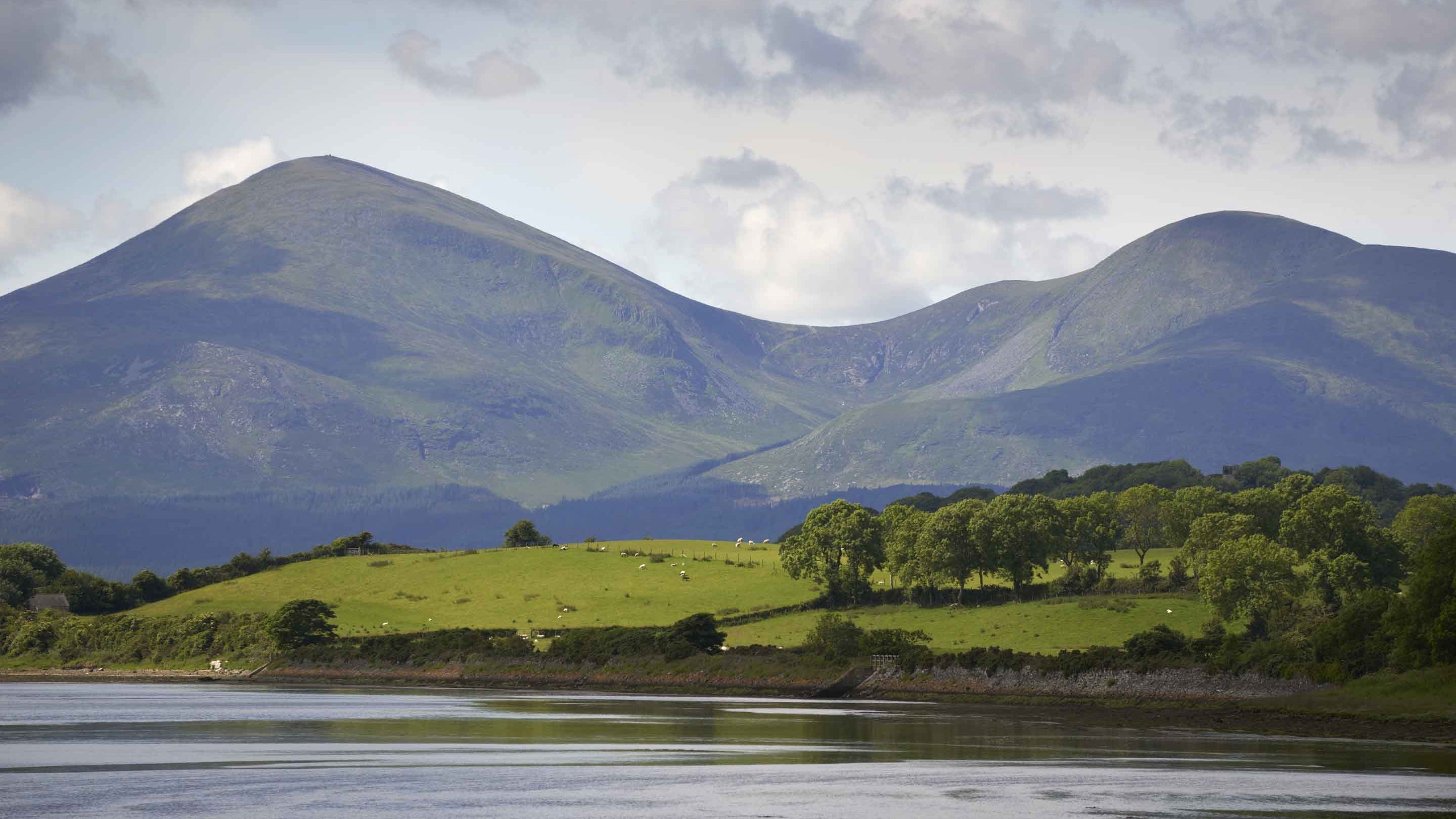 10 Amazing Day Trips from Belfast: Complete Guide